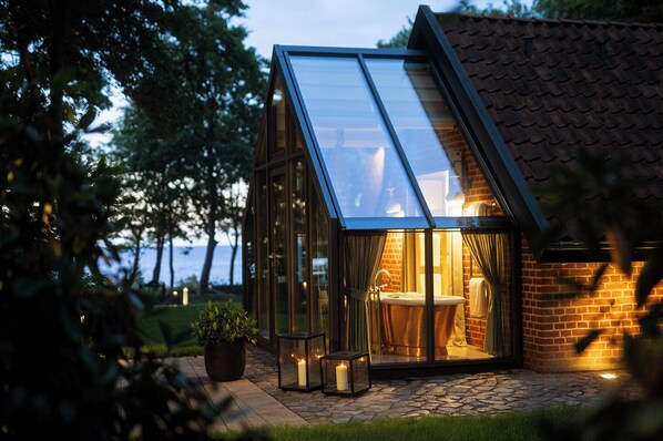 Room (Badehäuschen) | Bathroom