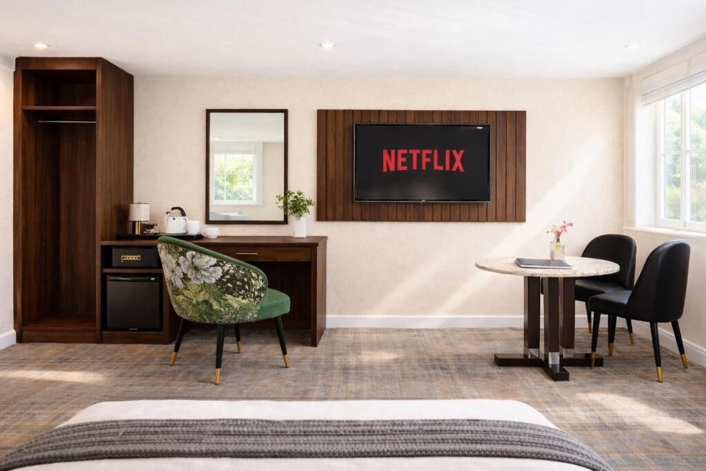 Superior Double Room | Premium bedding, down comforters, desk, laptop workspace