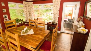 Unclassified image, 5 of 80, button - Eagle's Nest B&B (Lettermacaward)