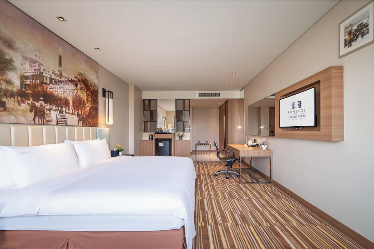 Premium-Doppelzimmer | Minibar, Zimmersafe, Schreibtisch, Verdunkelungsvorhänge