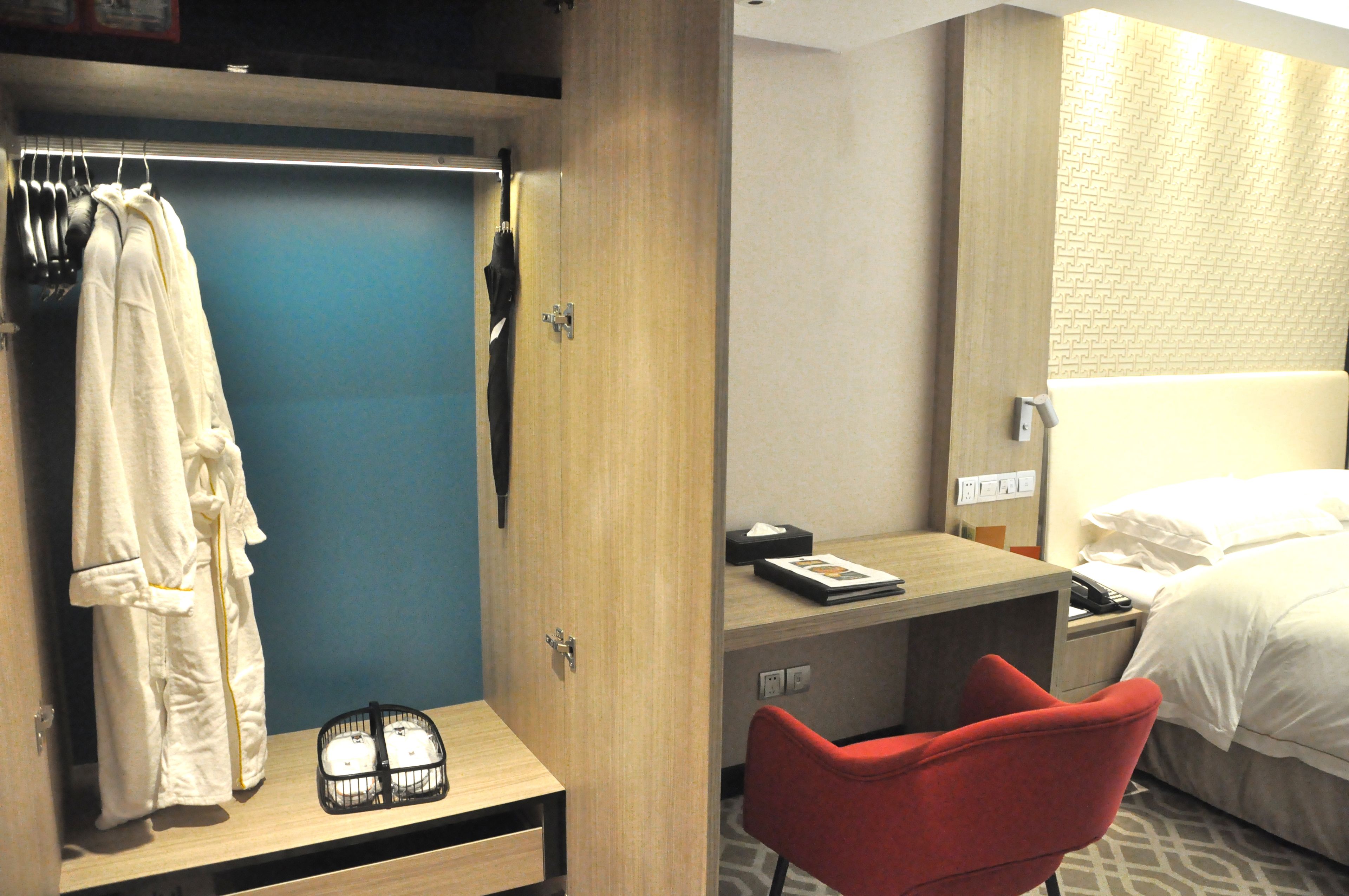 Room amenity