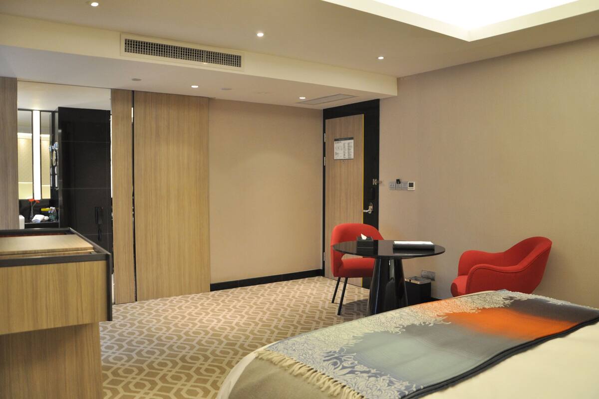 Down duvets, minibar, in-room safe, desk