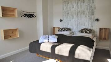 Dobbeltværelse - fælles badeværelse | Allergivenligt sengetøj, dundyner, baby-/barnesenge (tillægsgebyr)