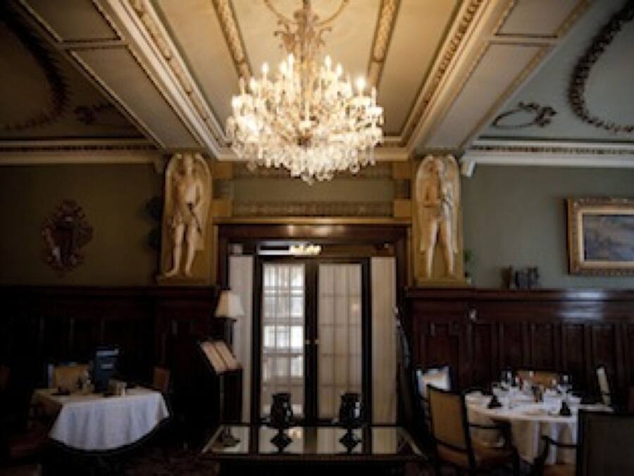 Dagelijks continentaal ontbijt inbegrepen