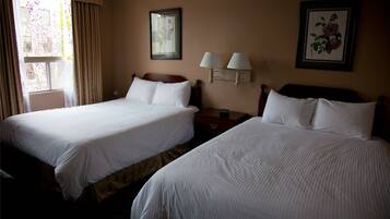 Ropa de cama de alta calidad, cubrecamas y escritorio