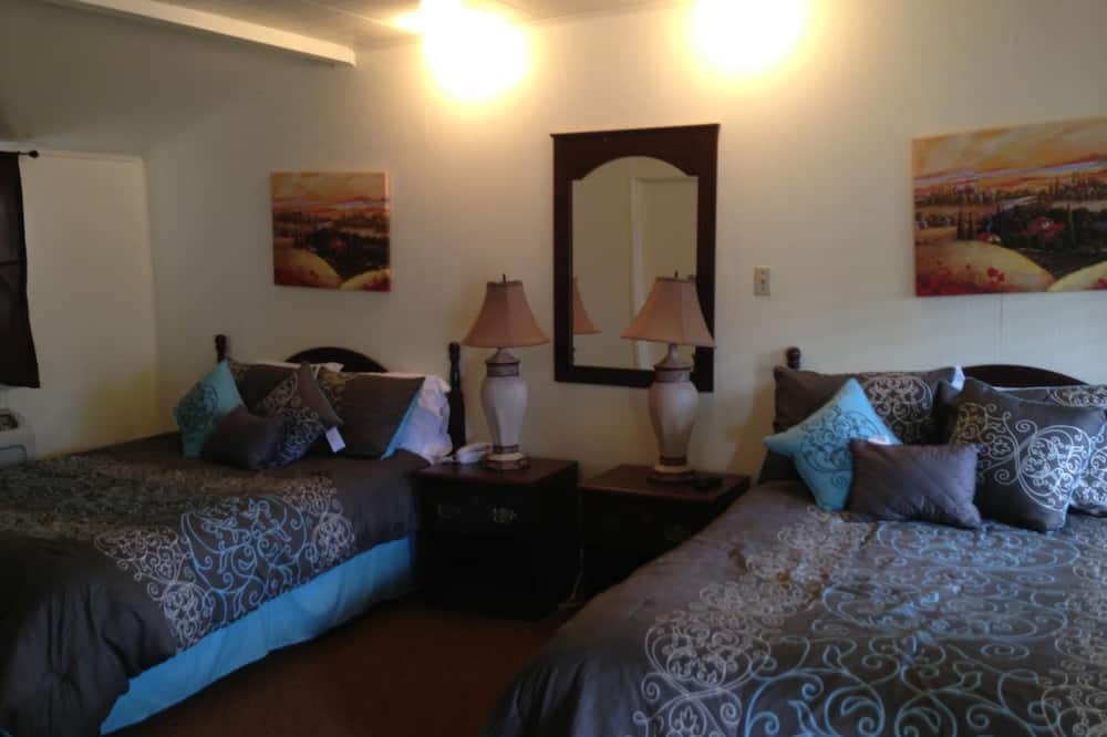 Sonoma Lodge