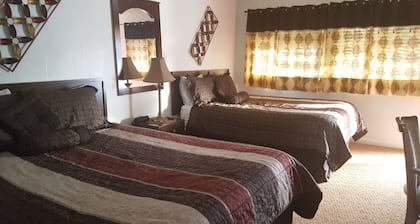 Sonoma Lodge