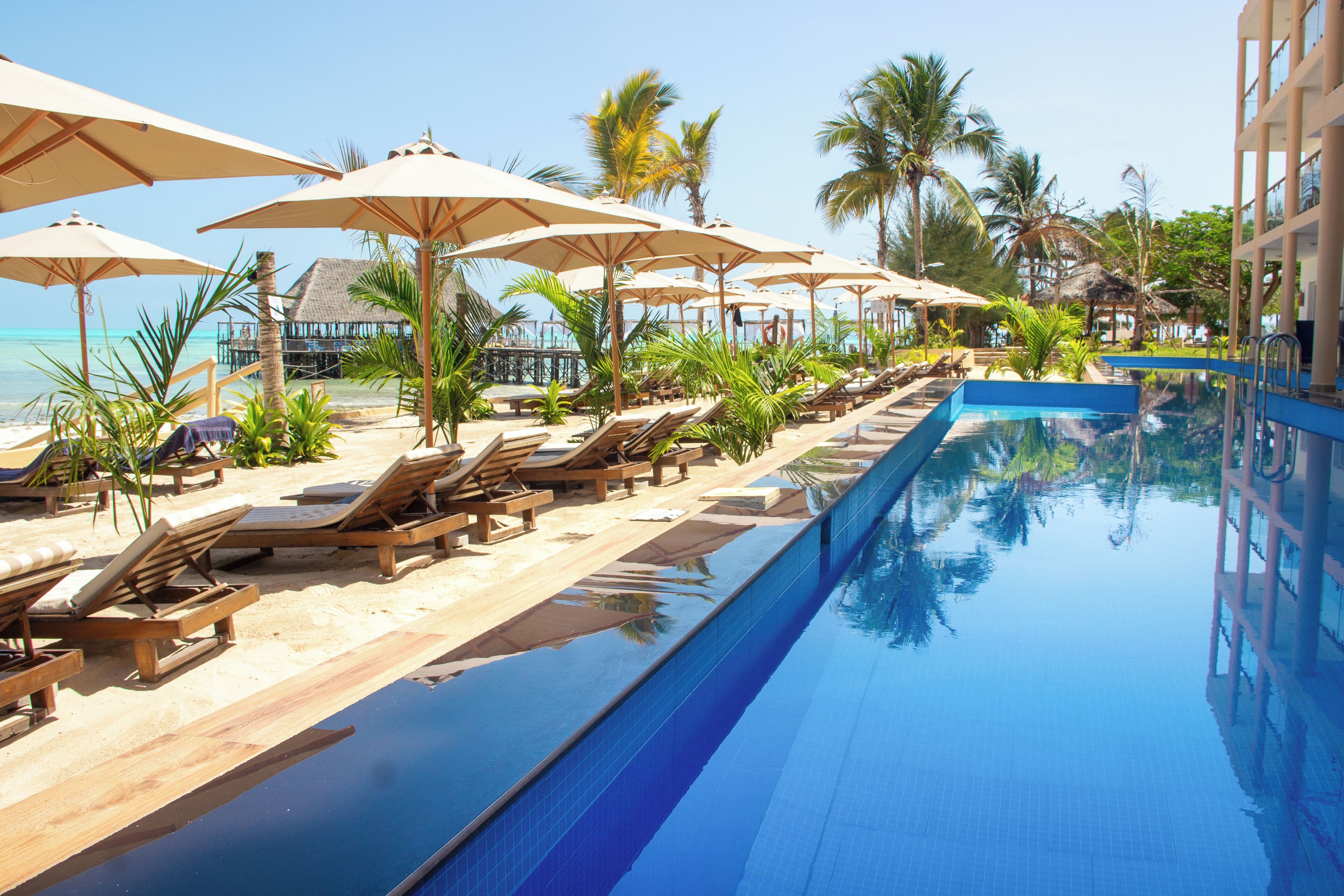 Kamer | Donsdekens, bedden met traagschuimmatrassen, een kluis op de kamer