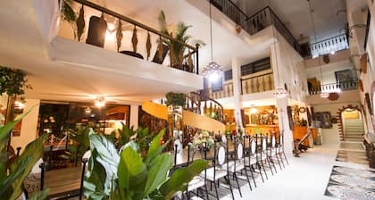 Ideal Villa Hotel
