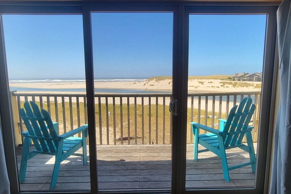 Eagle’s Nest Suite – Third Floor Ocean Front View | Balcony view