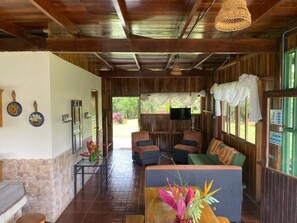 House, 4 Bedrooms | Living area | TV