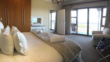 Attico, vista mare, fronte oceano | Biancheria in cotone egiziano, biancheria da letto di alta qualità