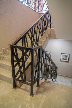 Staircase - Bridgeview Hotel & Conference Centre (Lilongwe)