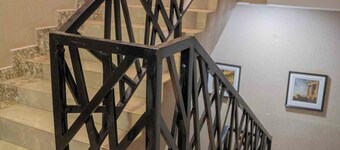 Bridgeview Hotel & Conference Centre