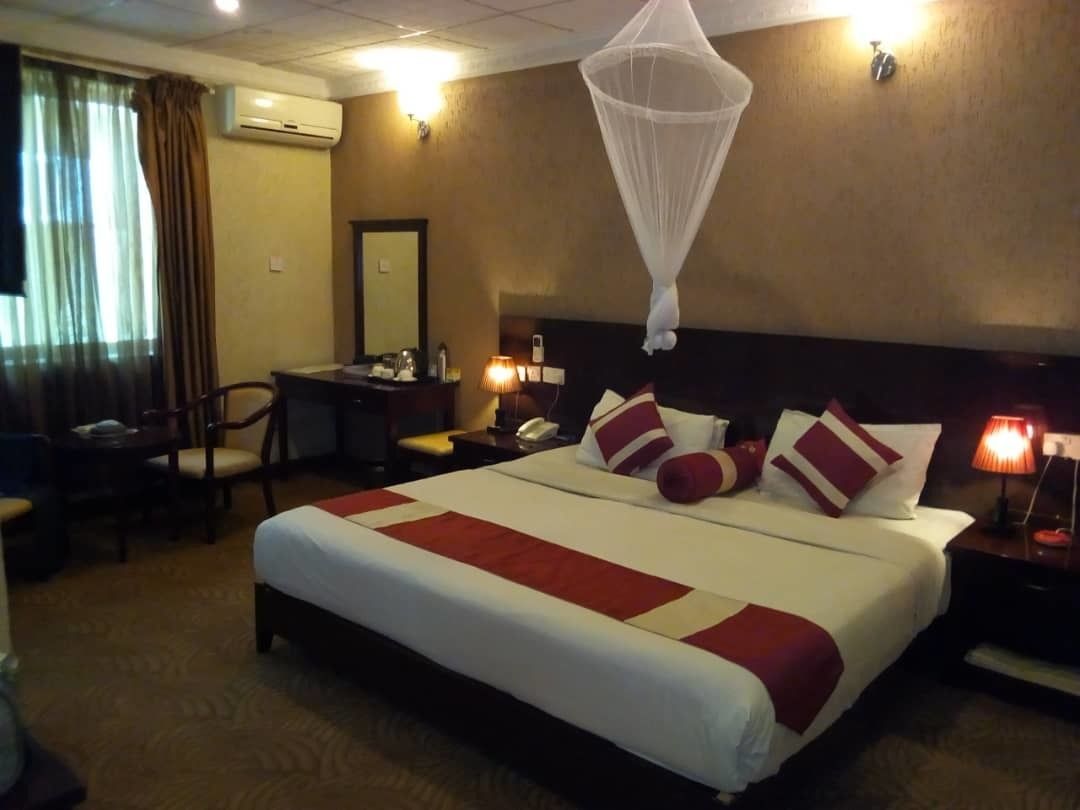 Bridgeview Hotel & Conference Centre