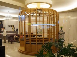 Lobby sitting area - Nest Hotel (Kaohsiung)