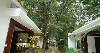 Raja Park Beach Resort