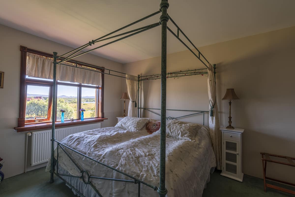 Suite, uitzicht op meer | 1 slaapkamer, een minibar, individueel gedecoreerd