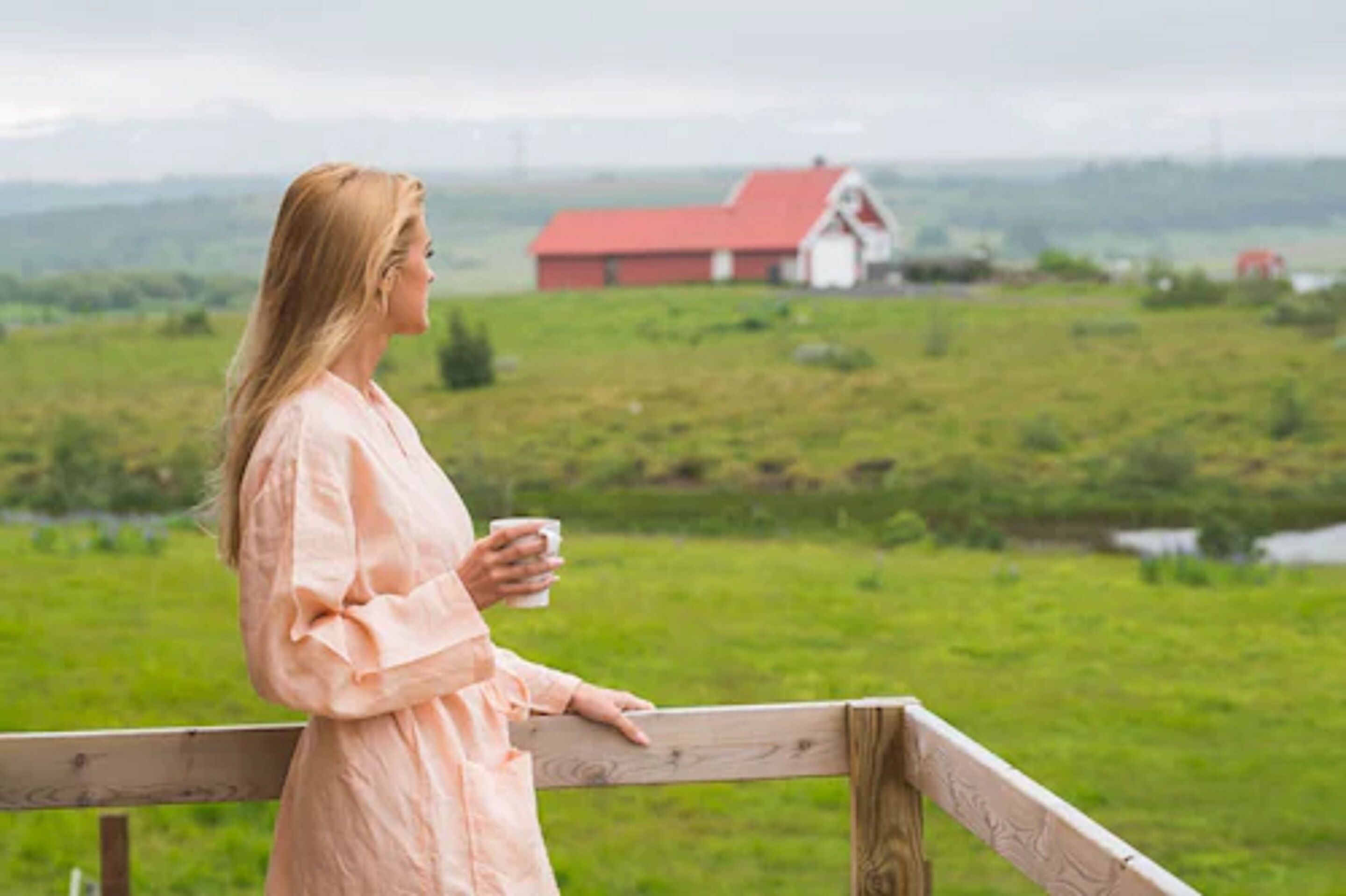 Family Room, Balcony, Lake View