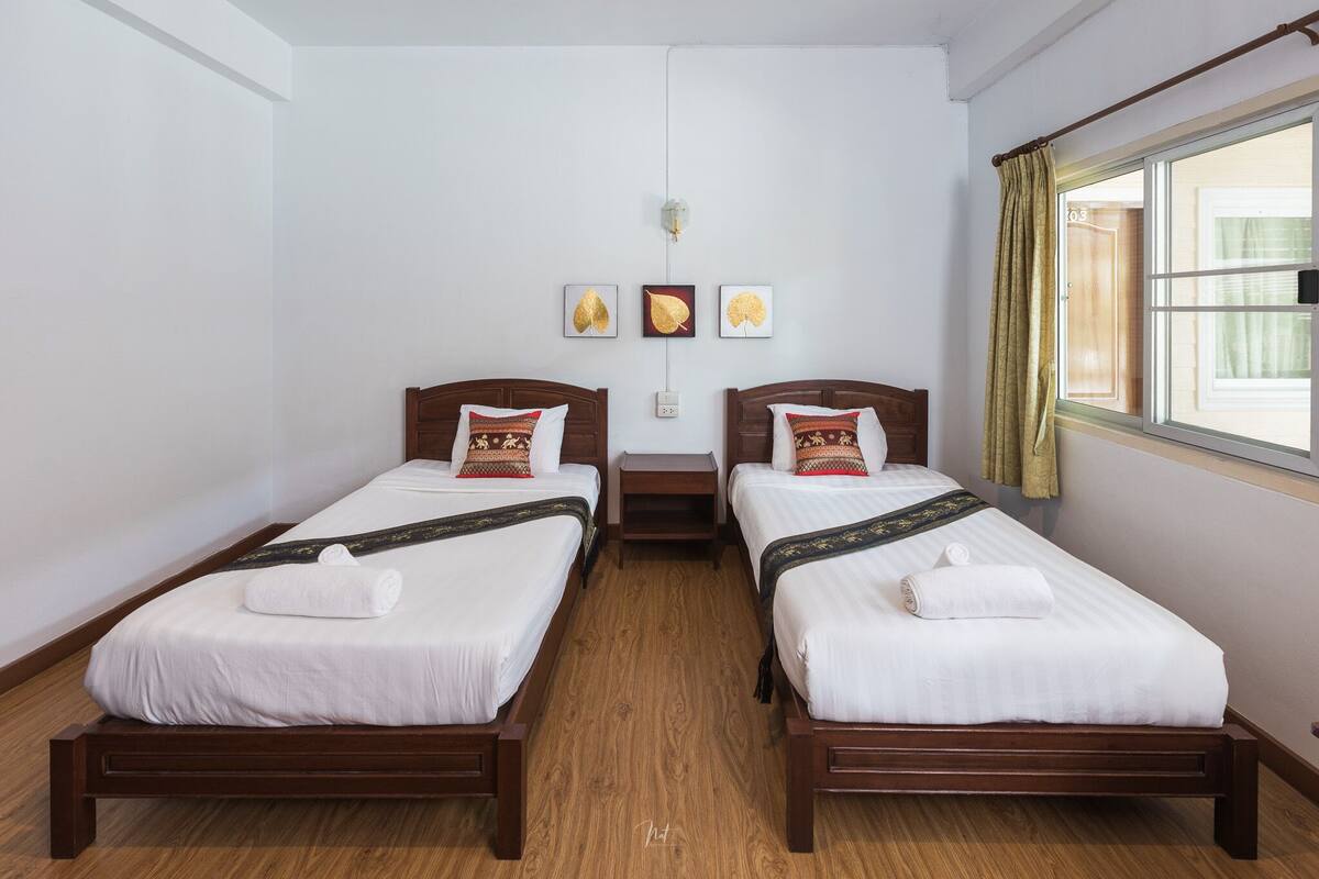 Twin Room | WiFi (free)