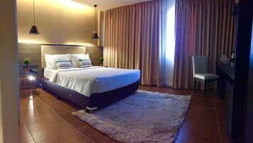 Premier Double Room, 1 Double Bed | View from room