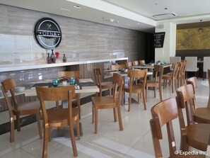 Se sirven desayunos, almuerzos y cenas