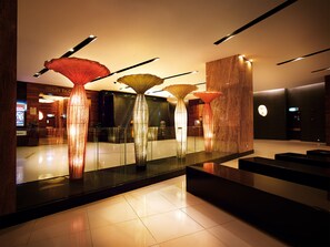 Check-in/check-out kiosk - Resorts World Genting Highlands Hotel (Genting Highlands)