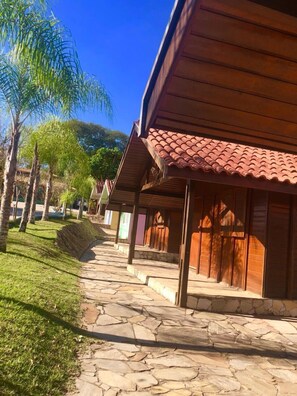 Chalet (4 pax) | Minibar, cortinas blackout, wifi gratis y ropa de cama