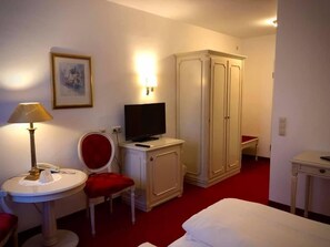 Room - Hotel Daniel's (Hallbergmoos)