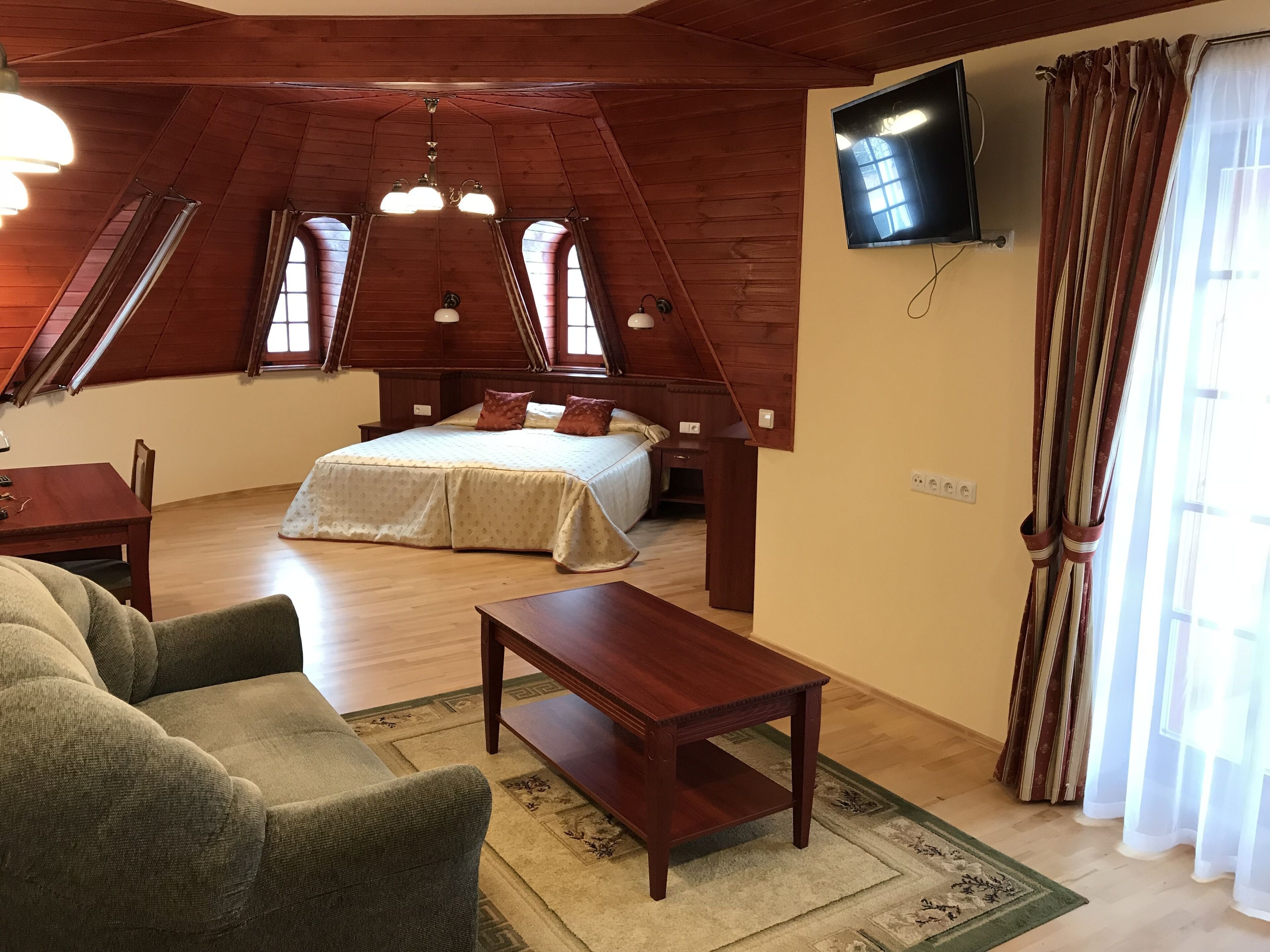 luxury apartment | in-room safe, desk, laptop workspace, soundproofing