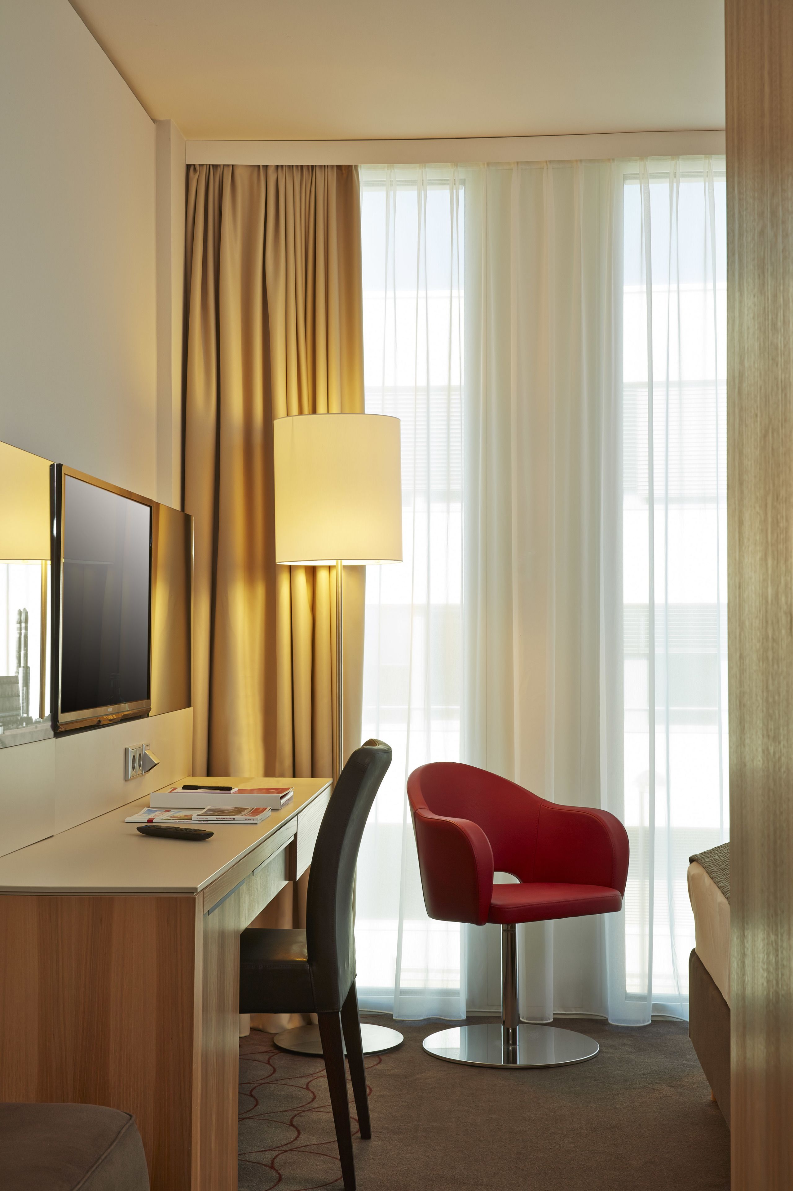 in-room safe, desk, laptop workspace, soundproofing