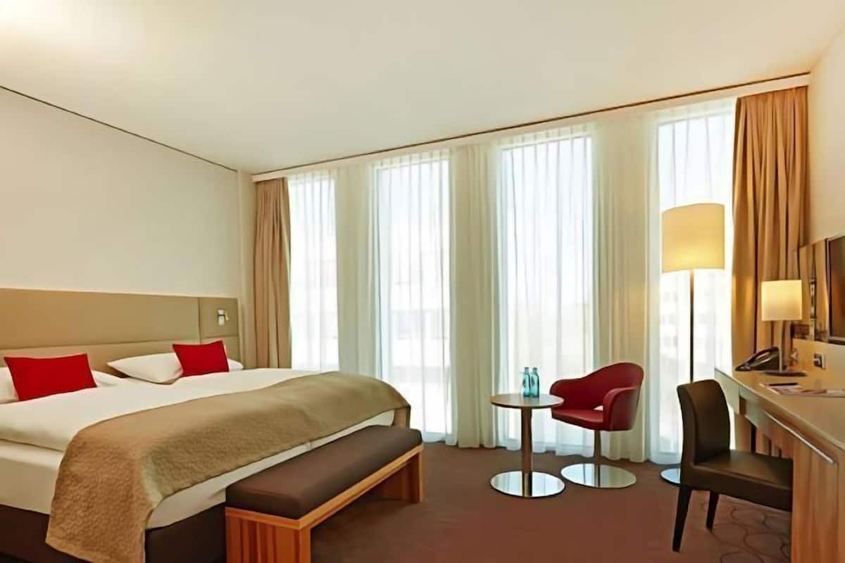 In-room safe, desk, laptop workspace, soundproofing