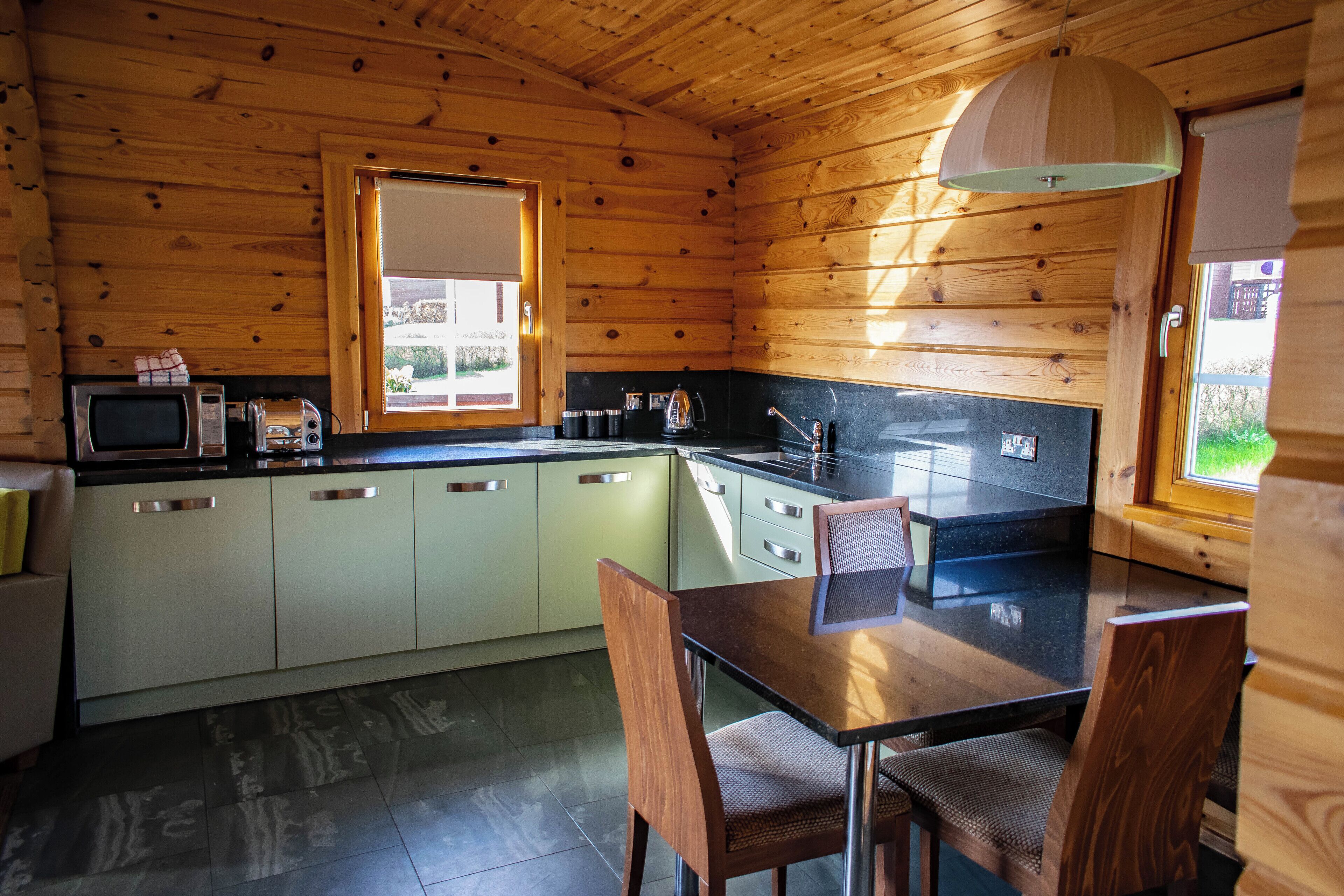 classic 2-bed lodge  | in-room dining