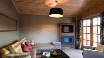 Classic 2-bed lodge  | Living room