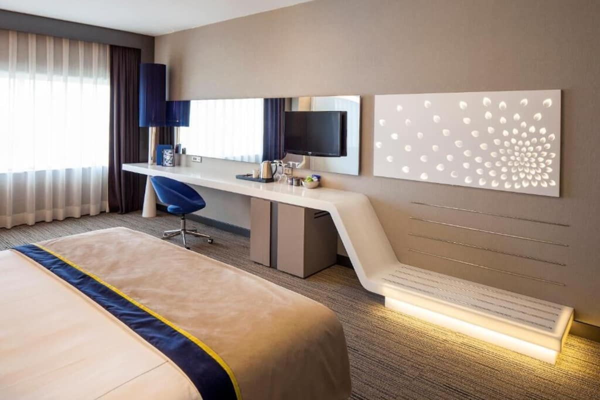 1 habitación, ropa de cama de alta calidad y minibar