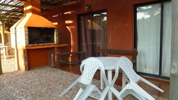 Apartment | Free cribs/infant beds, free WiFi