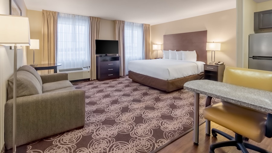 Landmark Suites