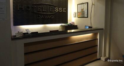 Hotel Esse Davao