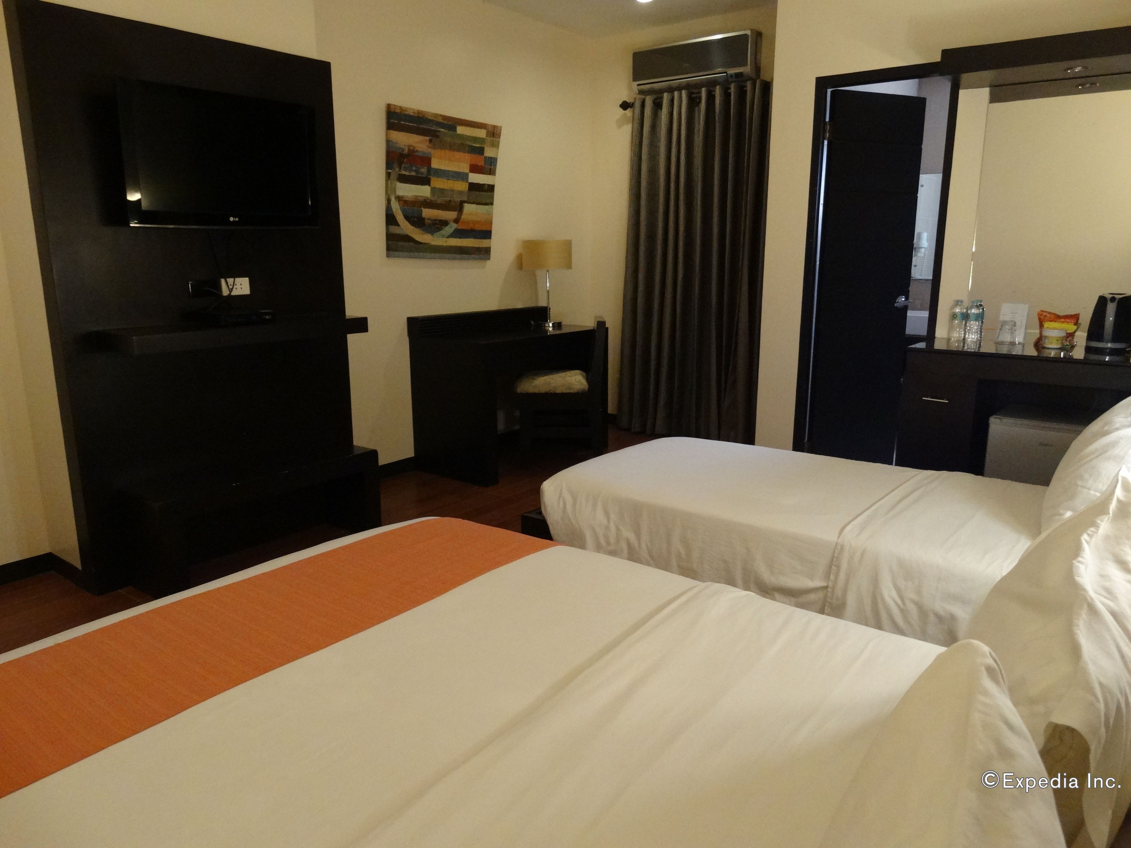 premier room, 2 queen beds, accessible | minibar, desk, rollaway beds, free wifi