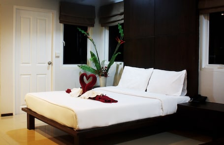 Caja de seguridad en la habitación, escritorio y wifi gratis