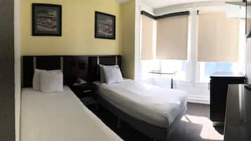 Twin Room, Private Bathroom | Free WiFi, bed sheets