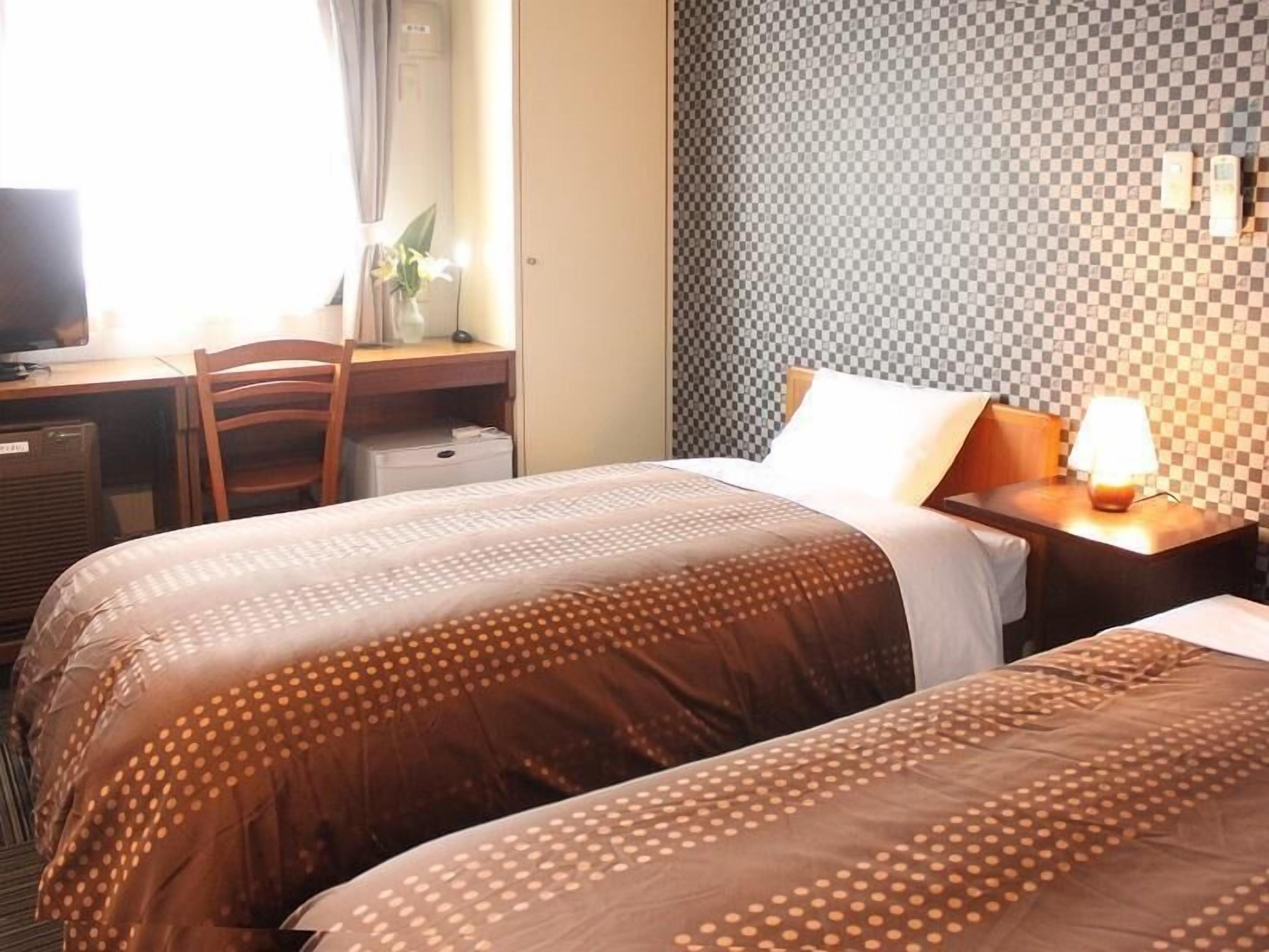 Individuell inredning, skrivbord, strykjärn/strykbräda och gratis wi-fi