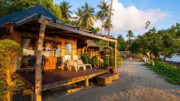 Cottage, Beachfront | 1 bedroom, in-room safe