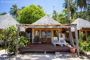 Cottage, Beachfront | In-room safe - Thapwarin Resort-Green Hotel (Ko Lanta)