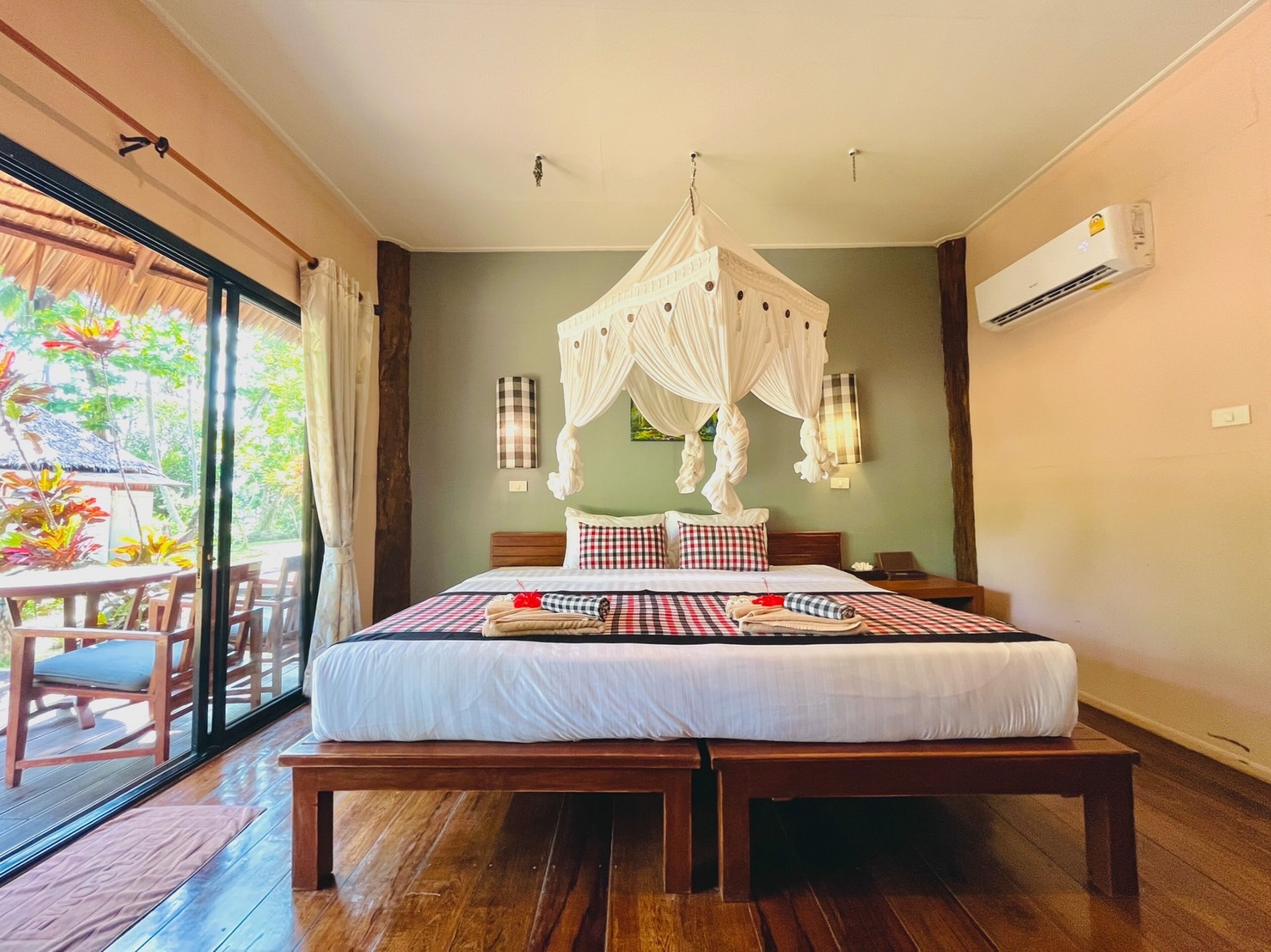 Warin Family Cottage