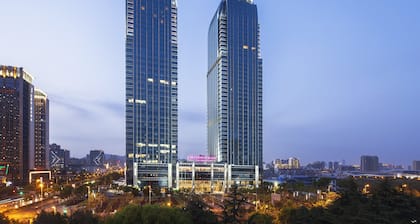 Crowne Plaza Wuxi Taihu by IHG
