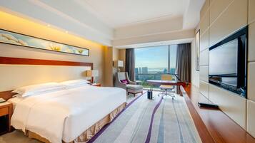 Free minibar, in-room safe, desk, blackout curtains