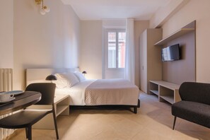 Studio | Ljudisolering, strykjÀrn/strykbrÀda, gratis wi-fi och sÀngklÀder