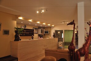 Reception - Hôtel Terminus (Niamey)