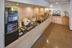 Free daily continental breakfast  - City Express by Marriott Xalapa (Xalapa)